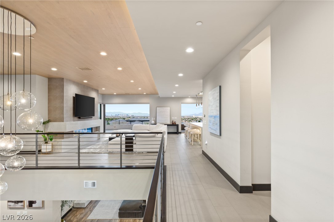 11142 San Terrazo Place