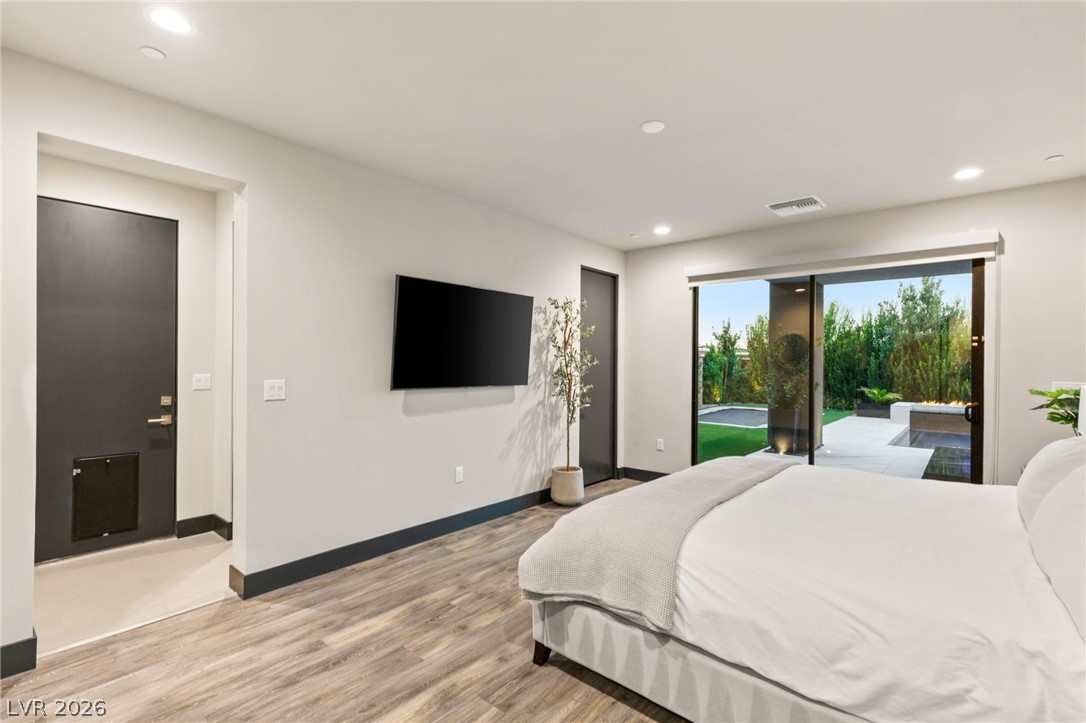 11142 San Terrazo Place