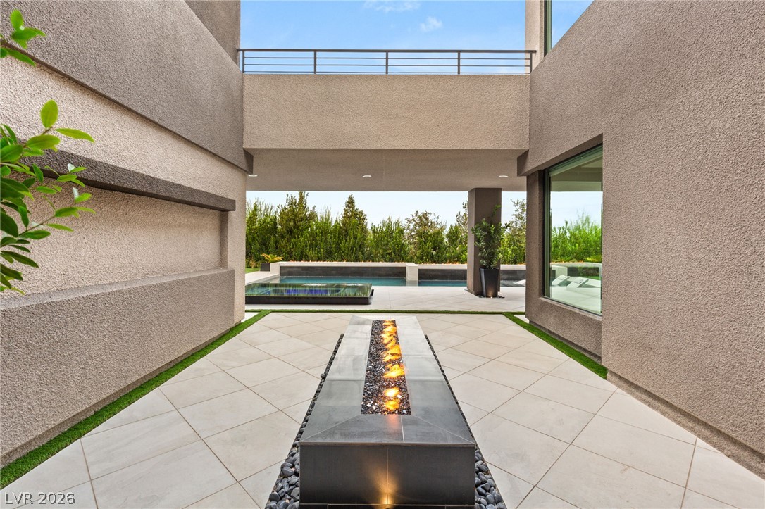 11142 San Terrazo Place