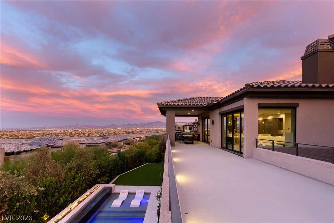 11142 San Terrazo Place