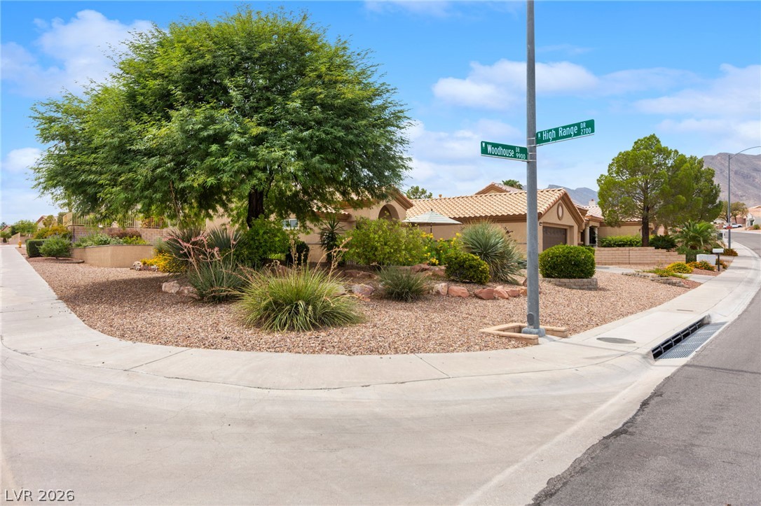 9901 Woodhouse Drive