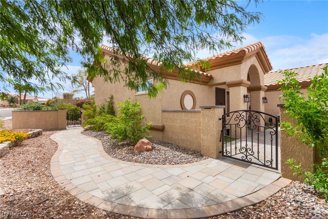 9901 Woodhouse Drive