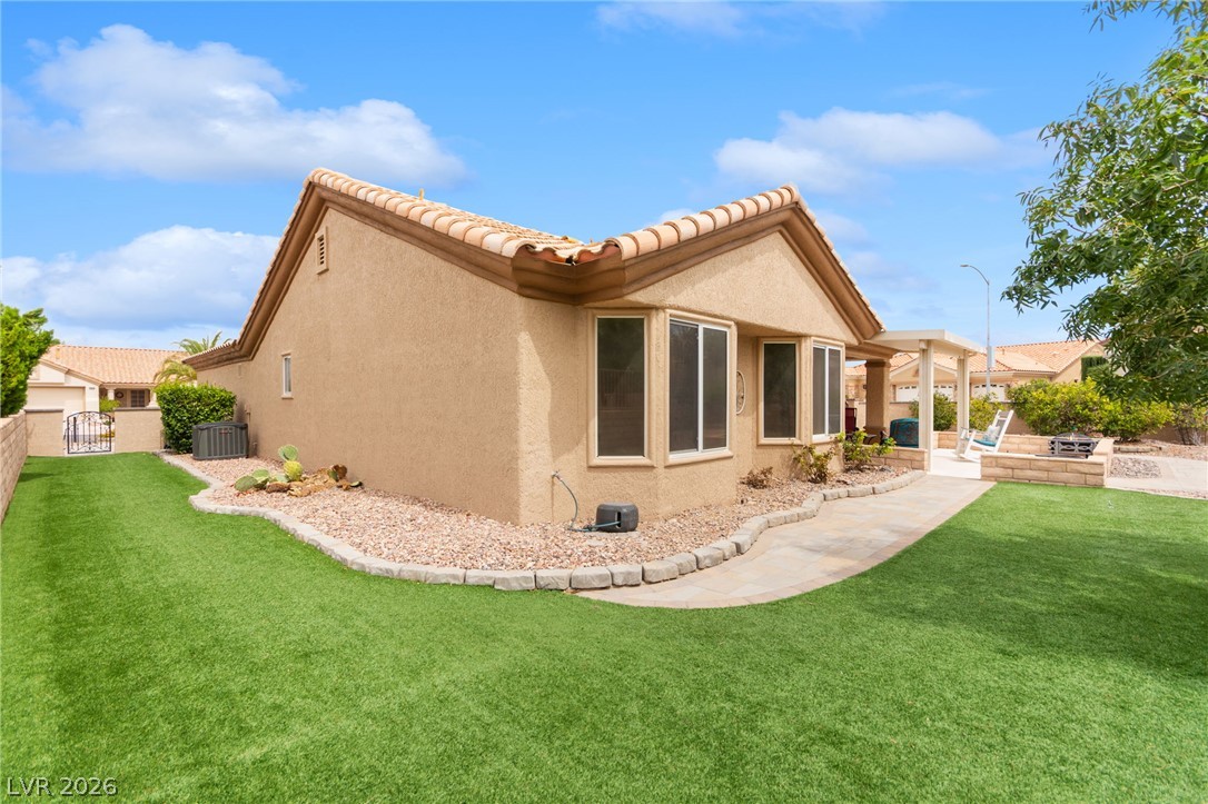 9901 Woodhouse Drive
