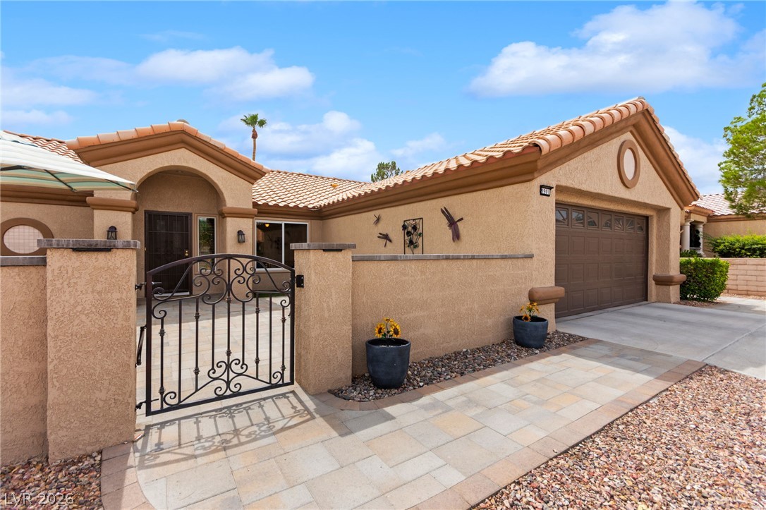 9901 Woodhouse Drive