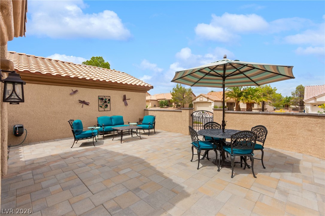 9901 Woodhouse Drive