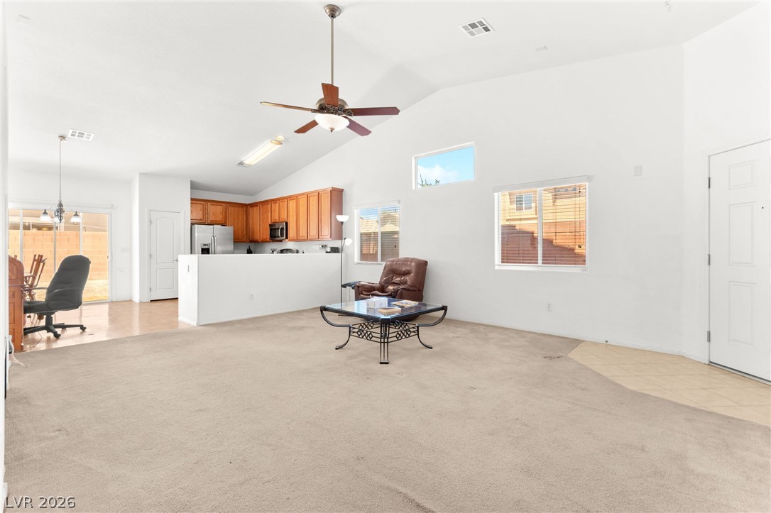 324 Sharp Edge Avenue