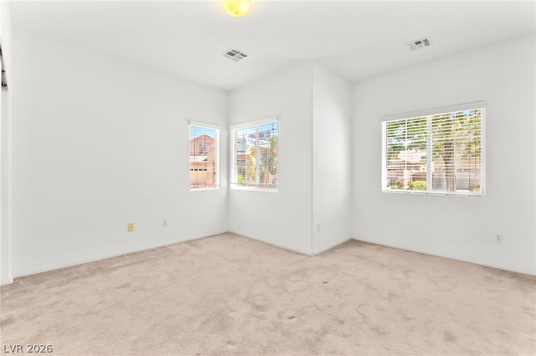 324 Sharp Edge Avenue