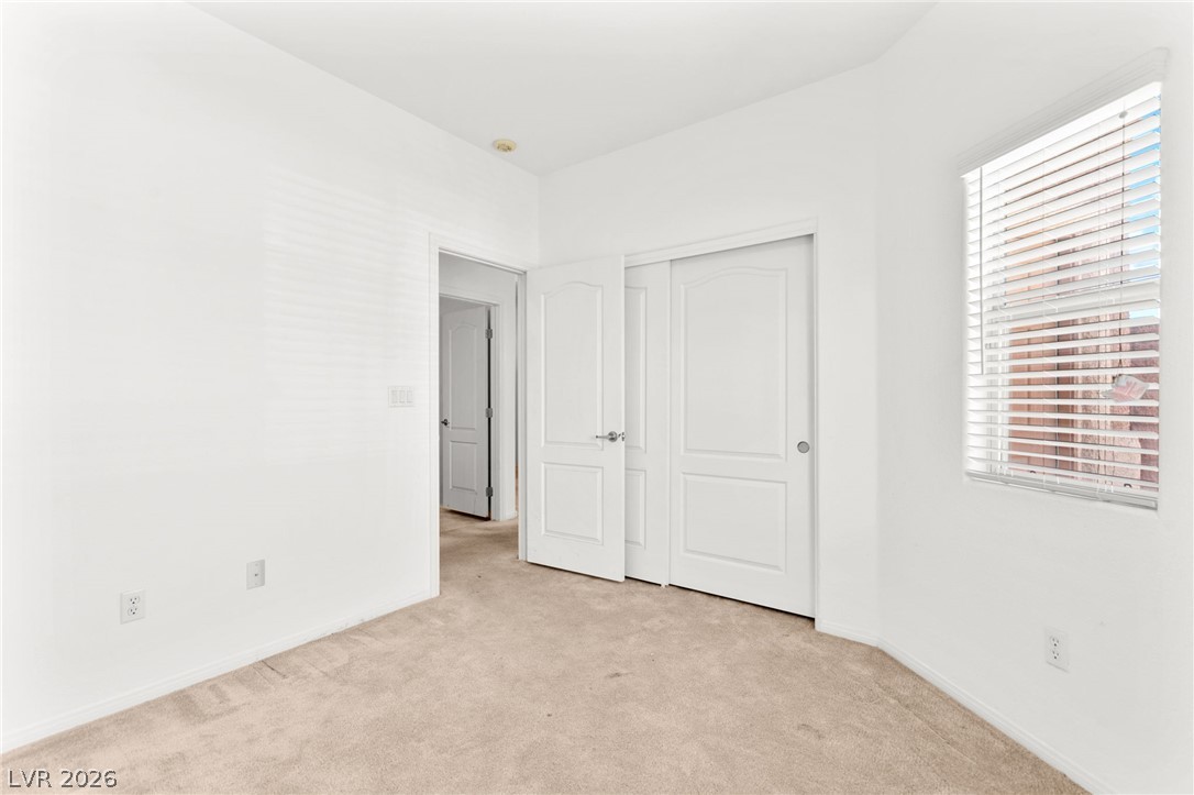 324 Sharp Edge Avenue