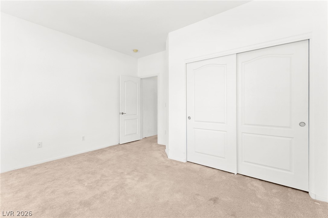 324 Sharp Edge Avenue