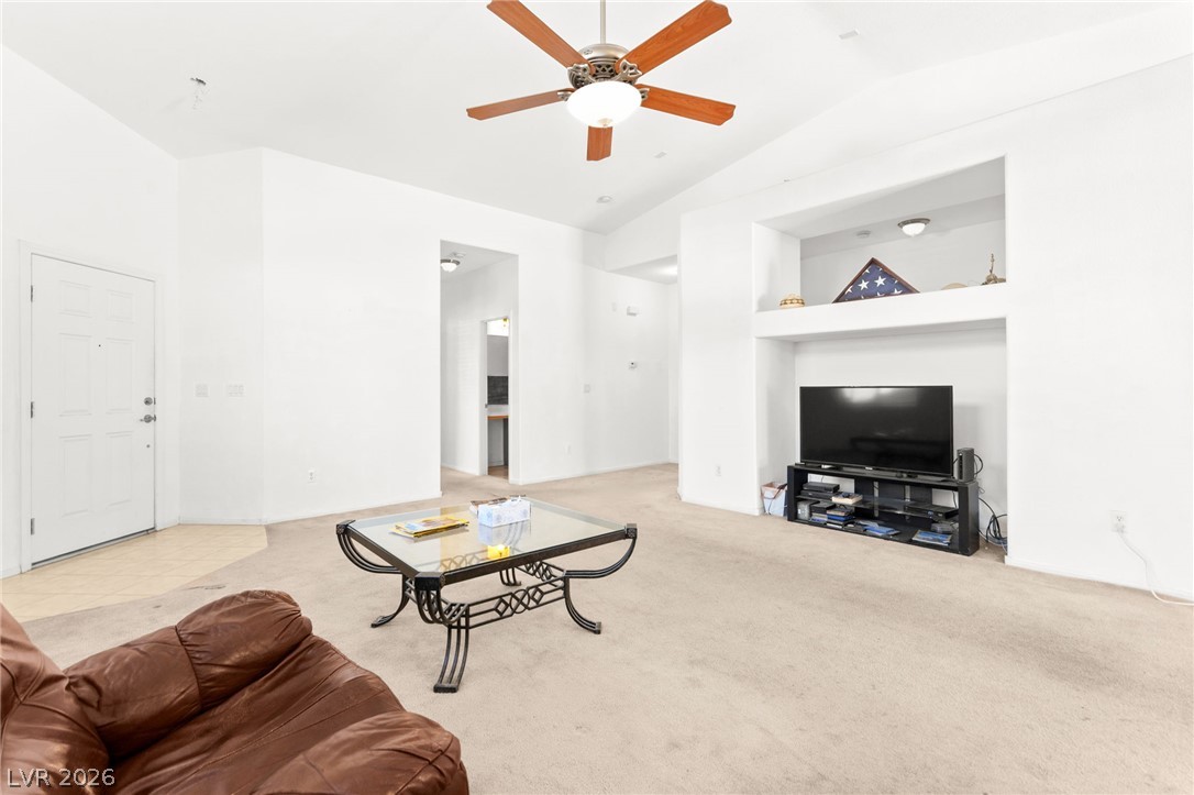 324 Sharp Edge Avenue