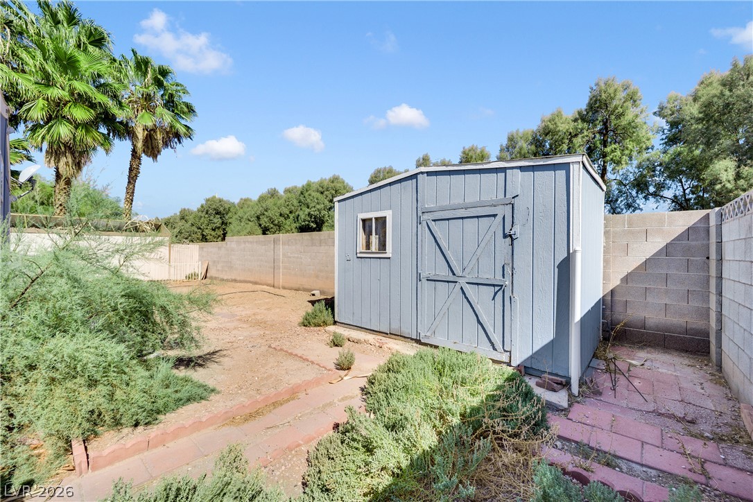 5914 Sassy Rose Drive