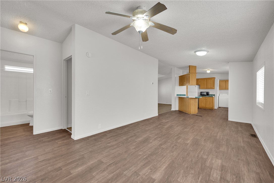 5914 Sassy Rose Drive