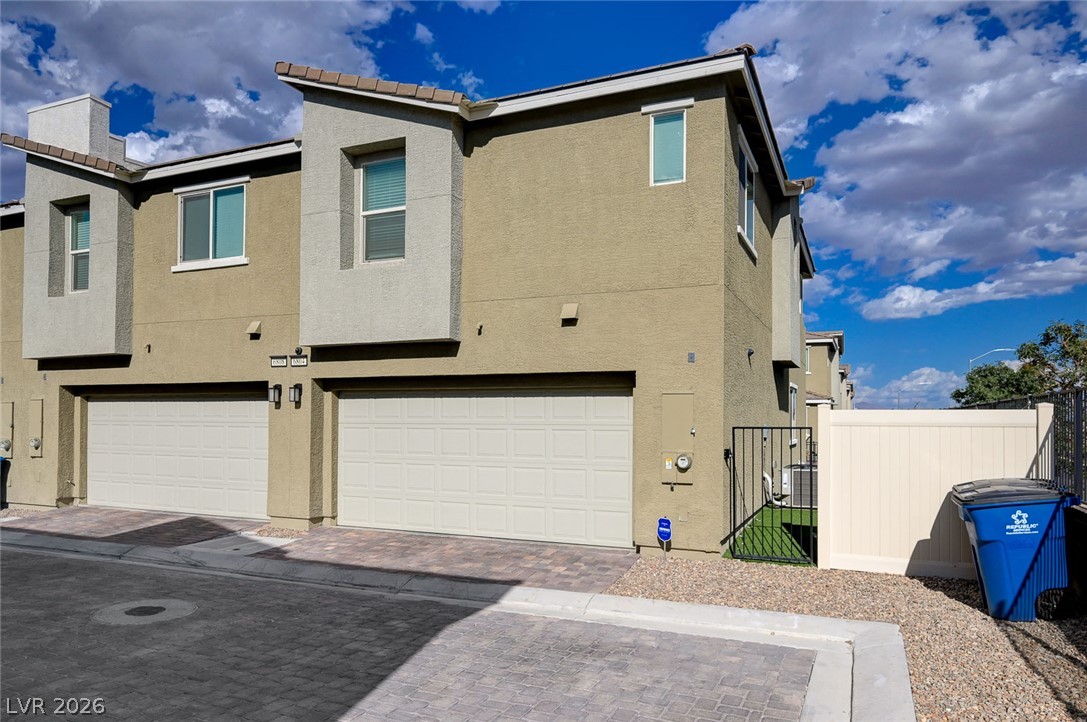 6804 Satin Silver Court