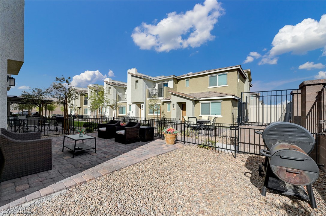 6804 Satin Silver Court