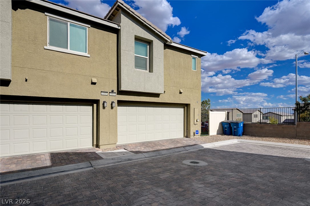 6804 Satin Silver Court
