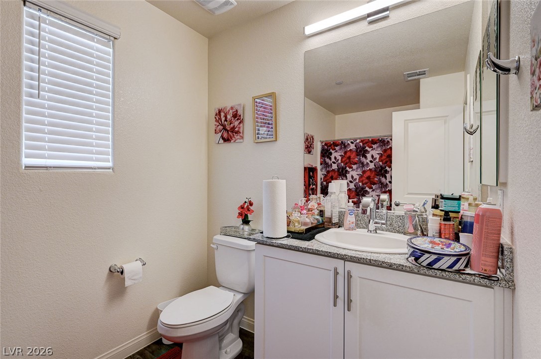 6804 Satin Silver Court