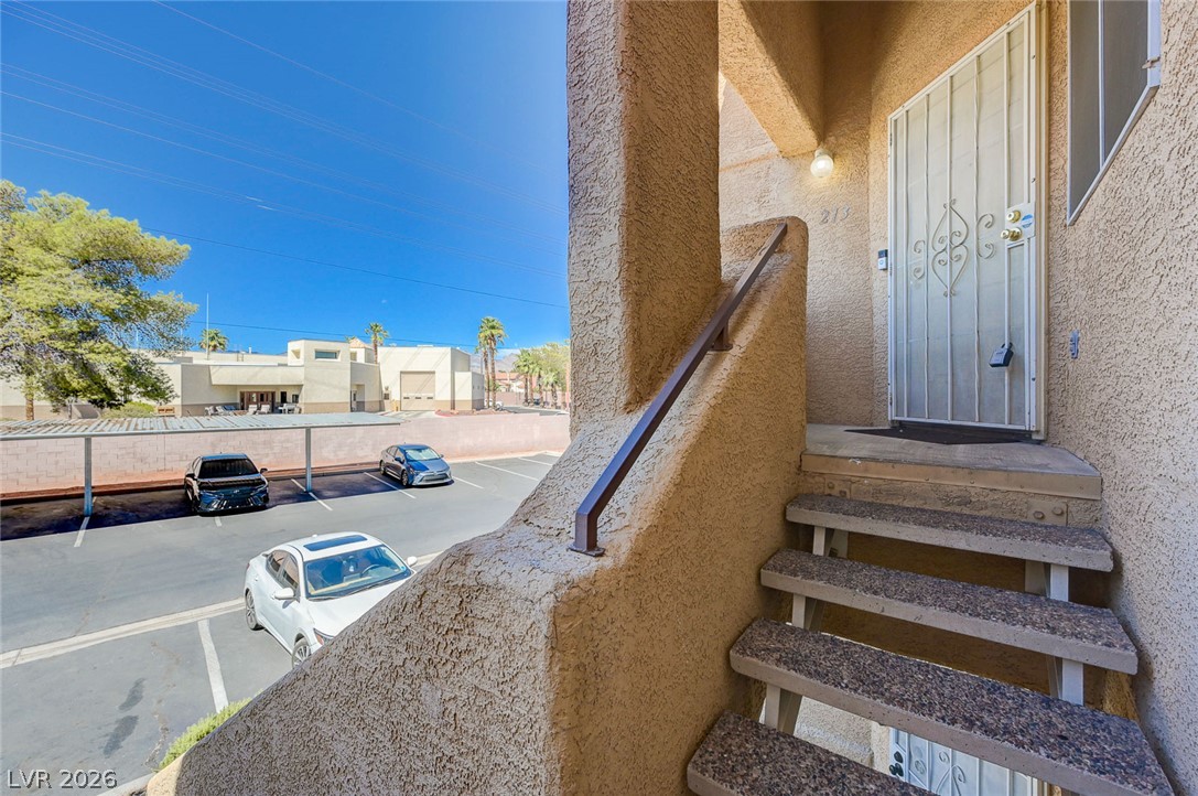 900 Heavenly Hills Court 213