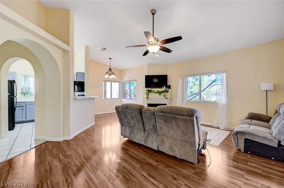 900 Heavenly Hills Court 213