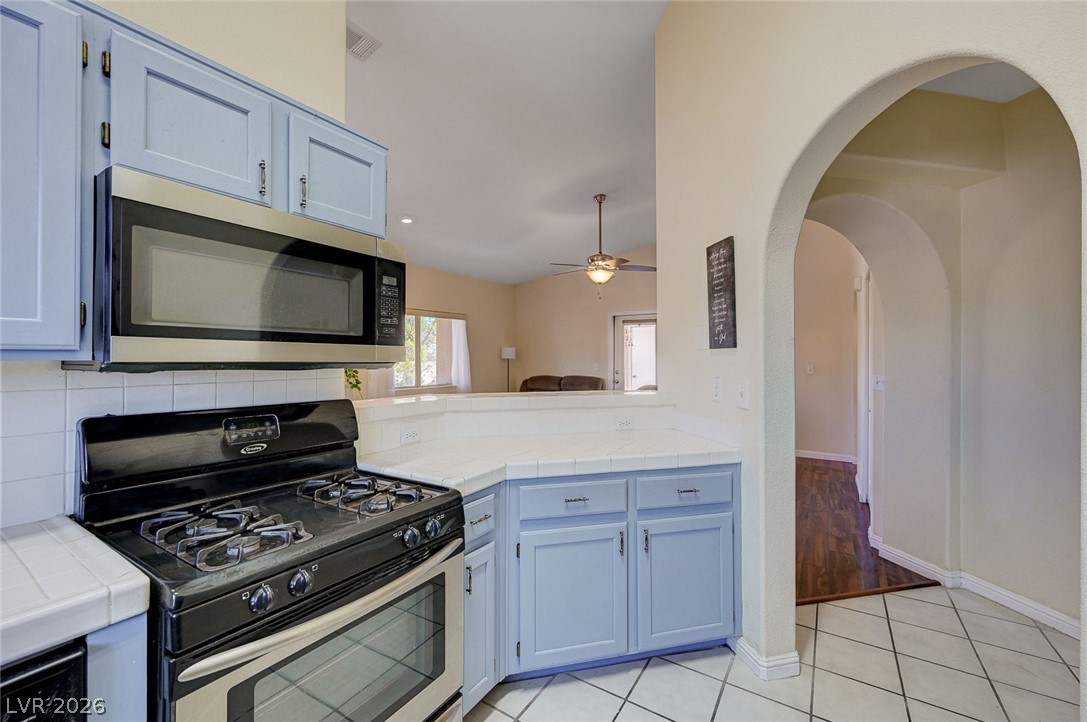 900 Heavenly Hills Court 213