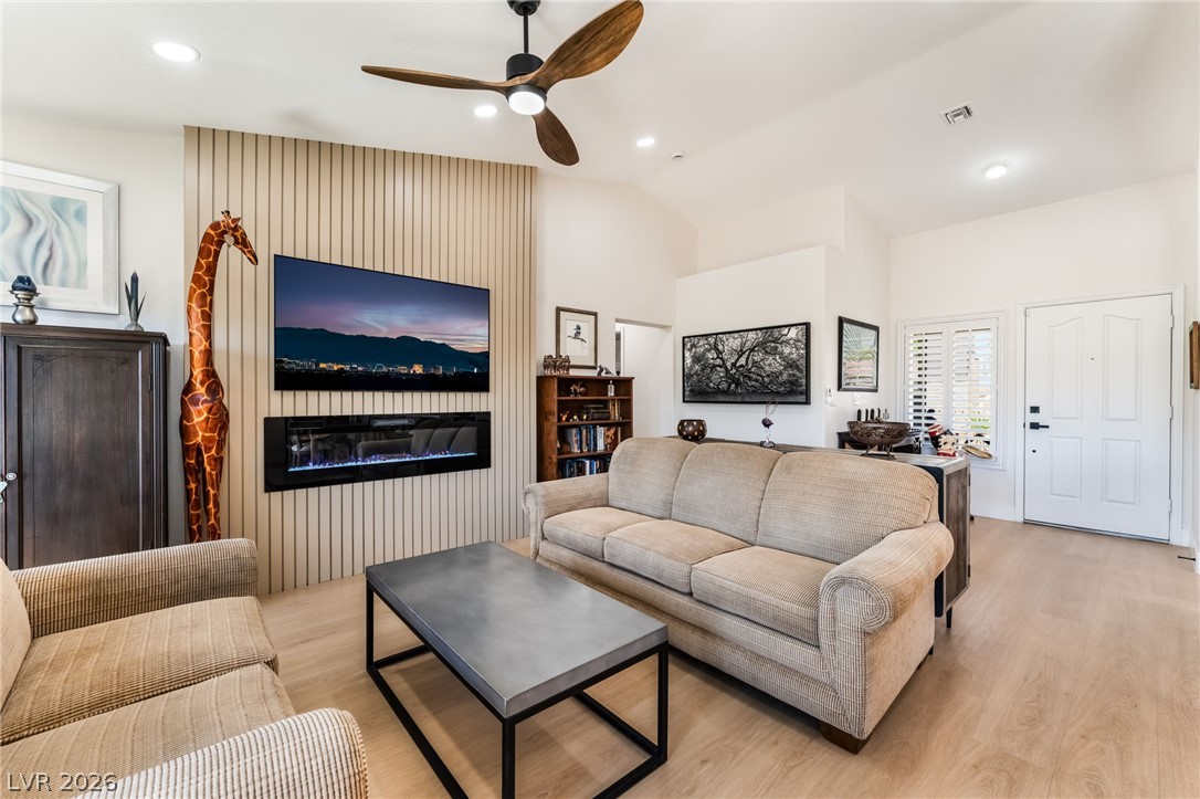 9369 Villa Ridge Drive