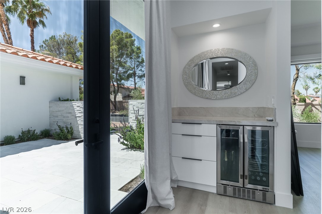 8633 Robinson Ridge Drive