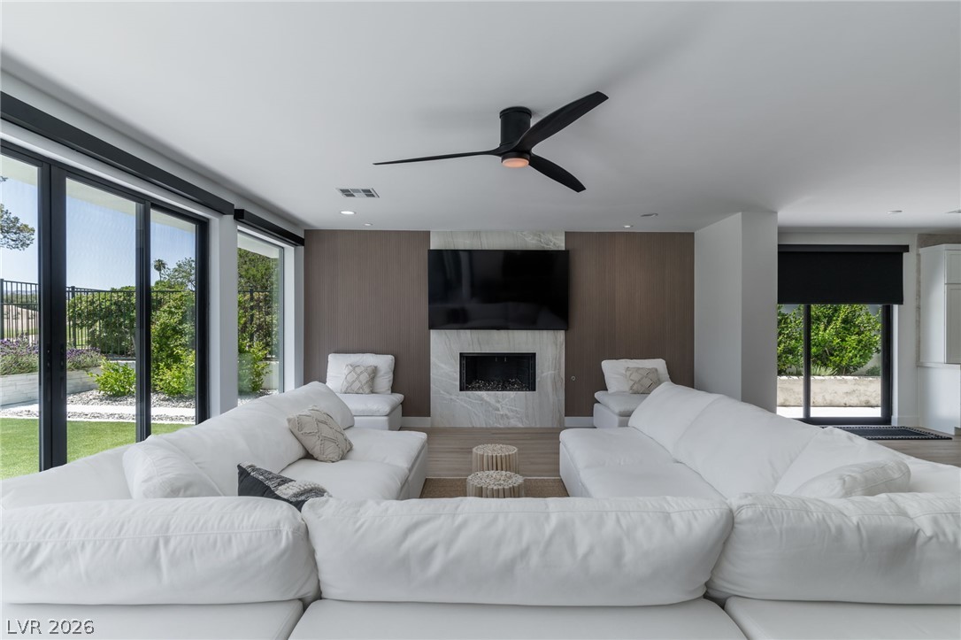 8633 Robinson Ridge Drive