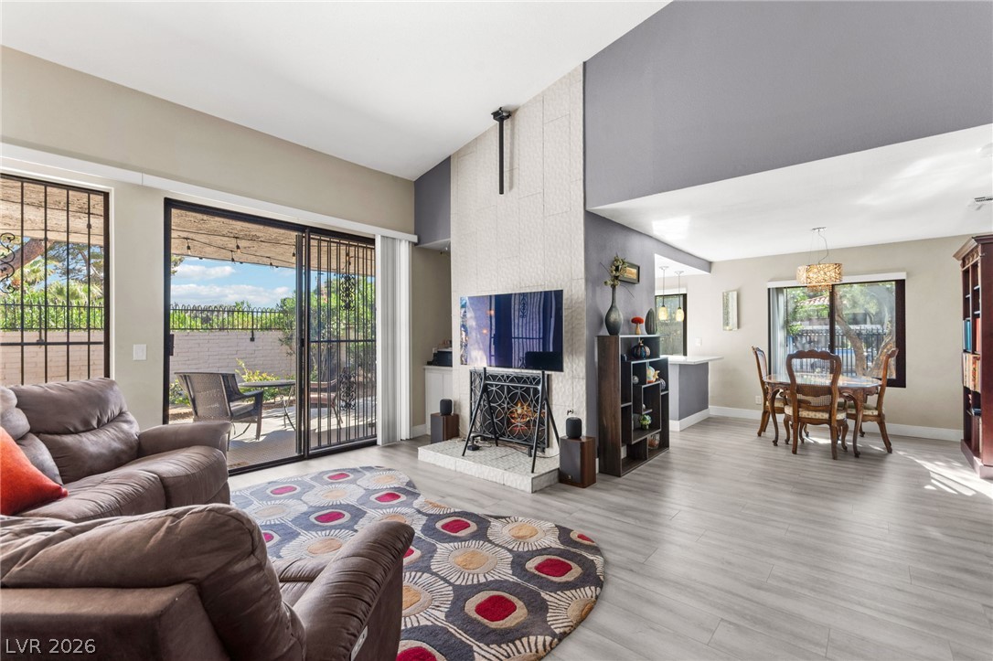 2511 Palmera Drive