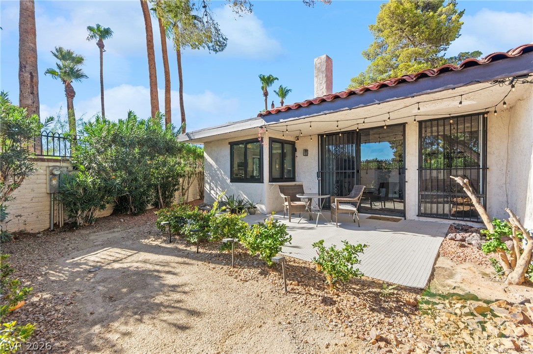 2511 Palmera Drive