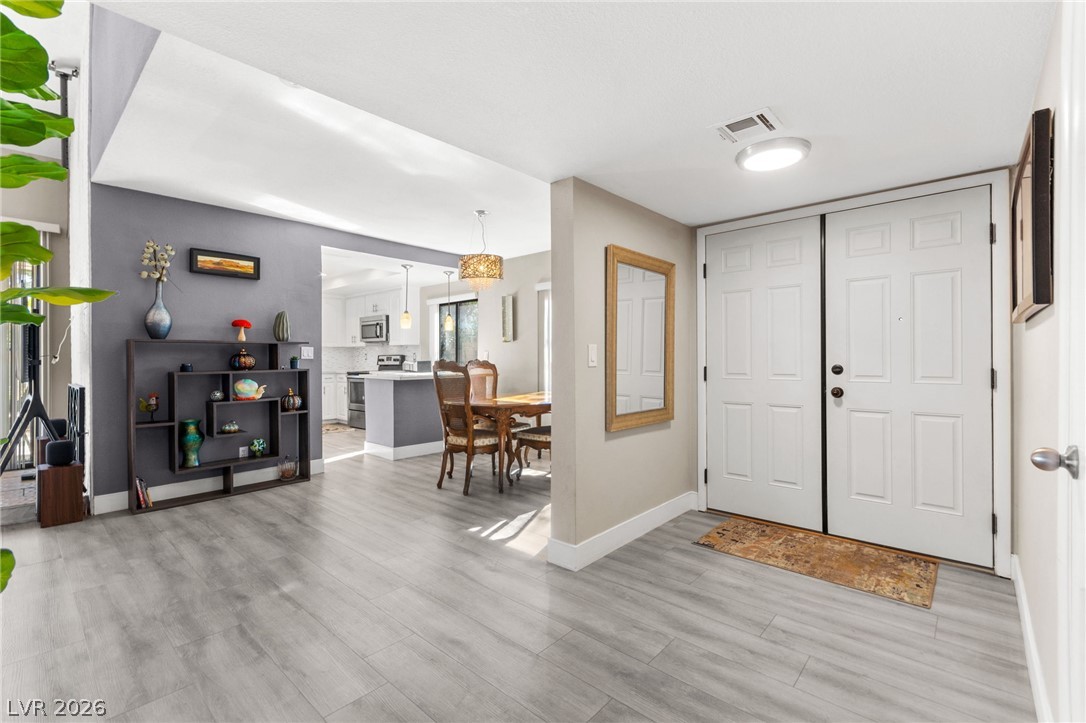 2511 Palmera Drive