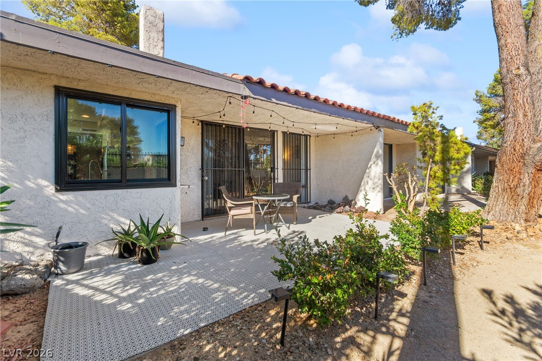 2511 Palmera Drive