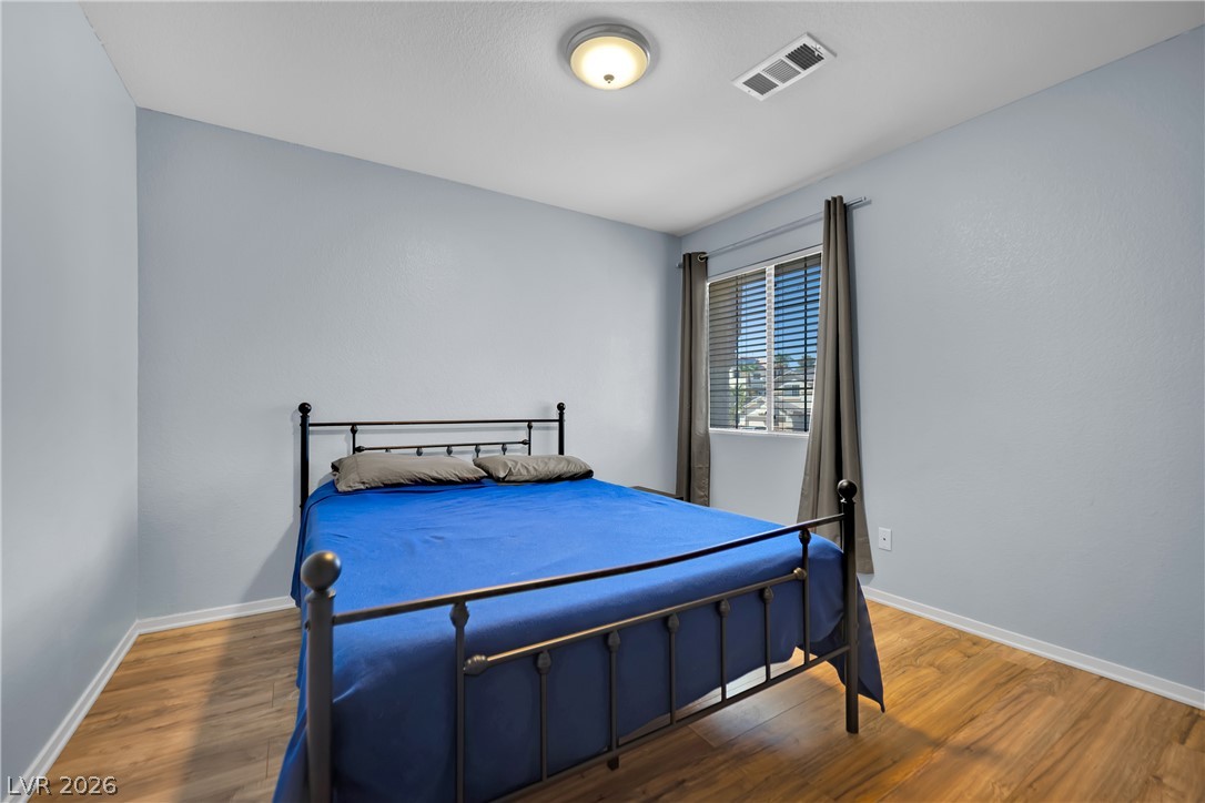 5041 Dancing Lights Avenue