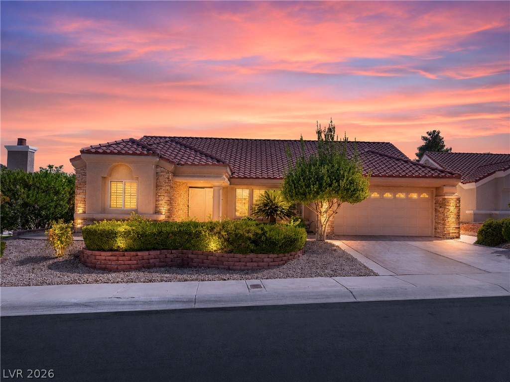 8821 Sandspring Drive