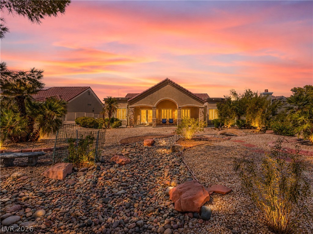 8821 Sandspring Drive
