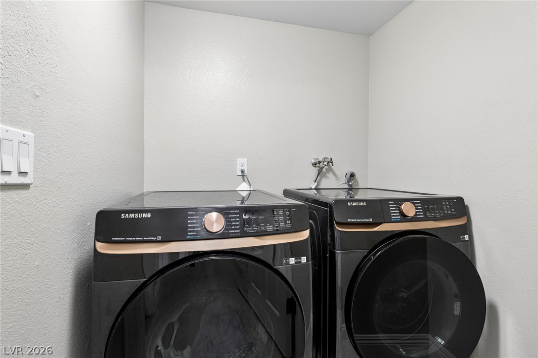 5576 West Rochelle Avenue 29D