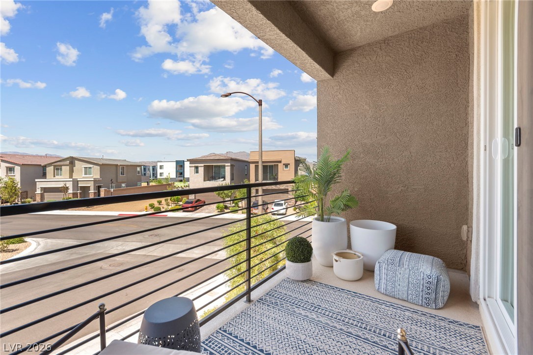 9743 Mojave Mountain Street