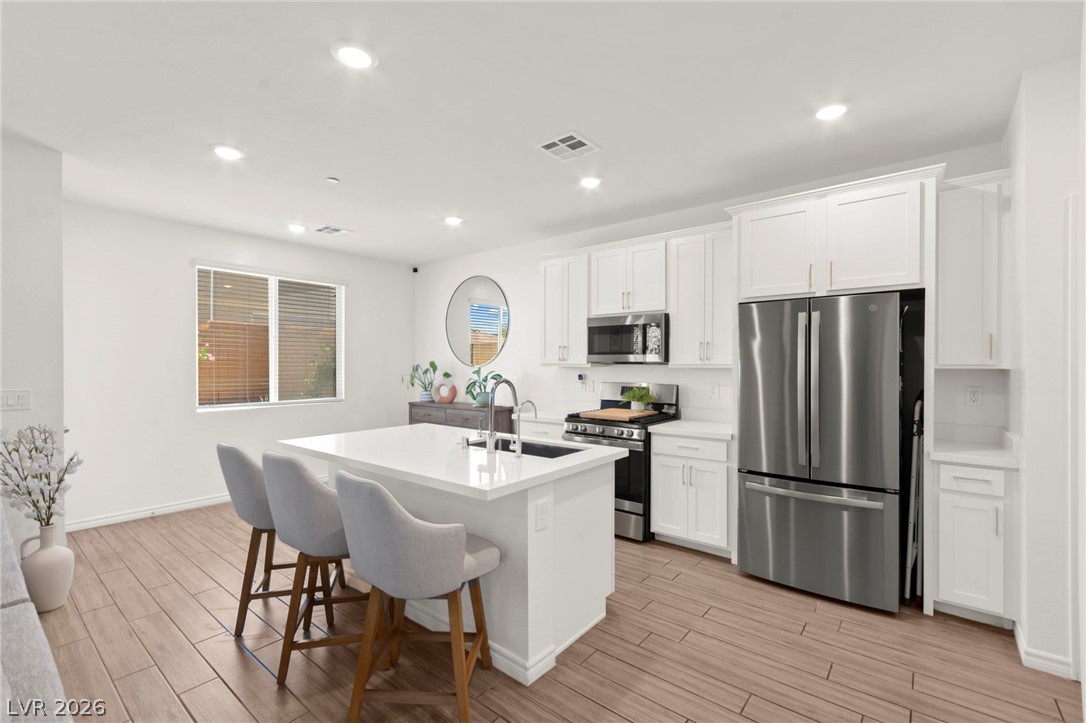 9743 Mojave Mountain Street