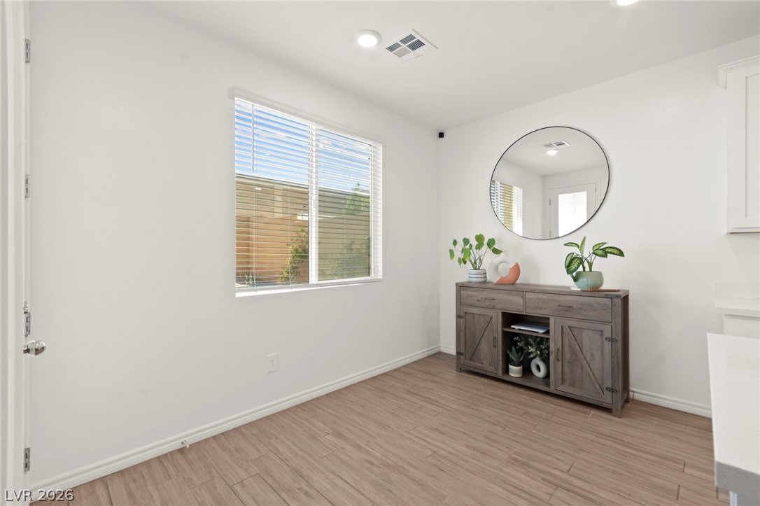 9743 Mojave Mountain Street