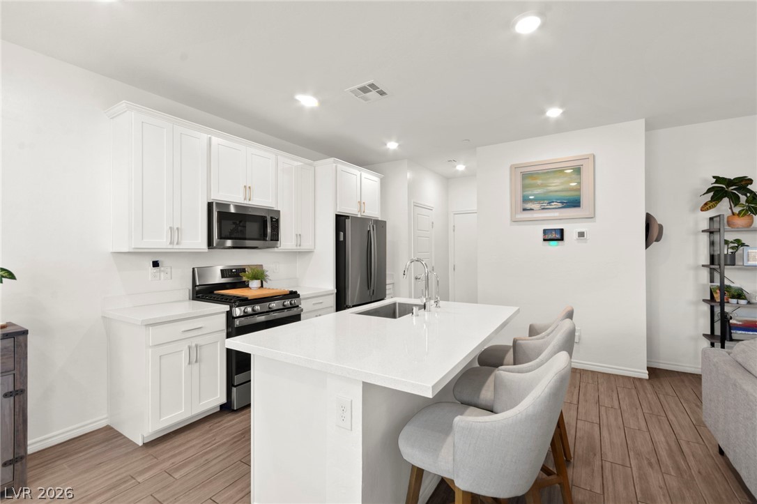 9743 Mojave Mountain Street