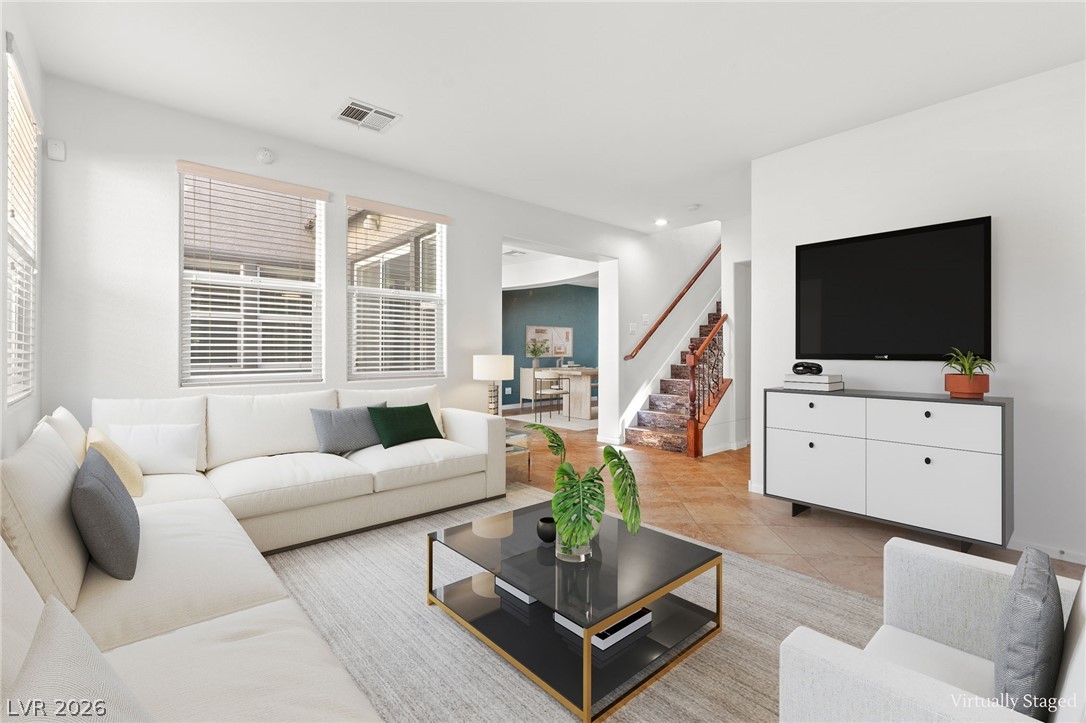 600 Bachelor Button Street