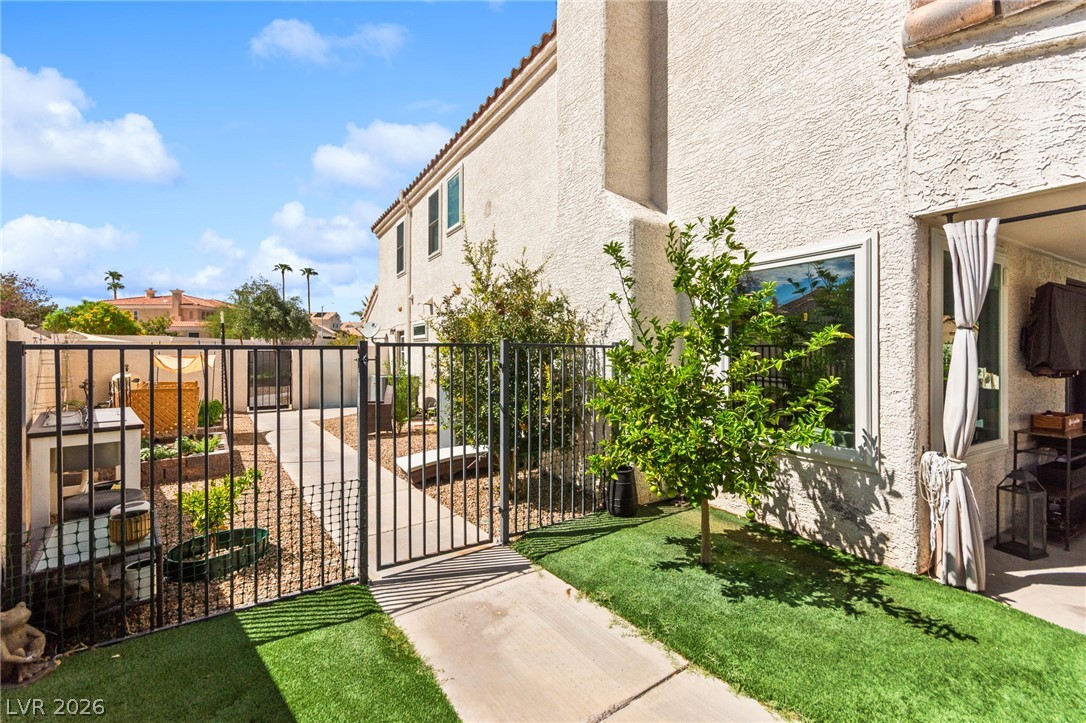 280 Willow Grove Circle