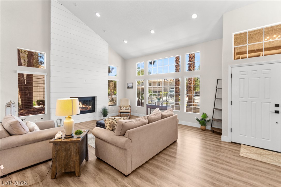 8336 Garnet Canyon Lane