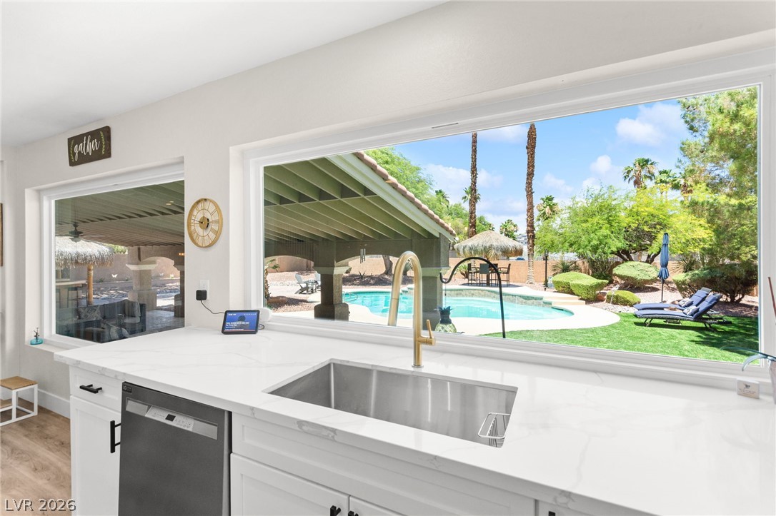 8336 Garnet Canyon Lane