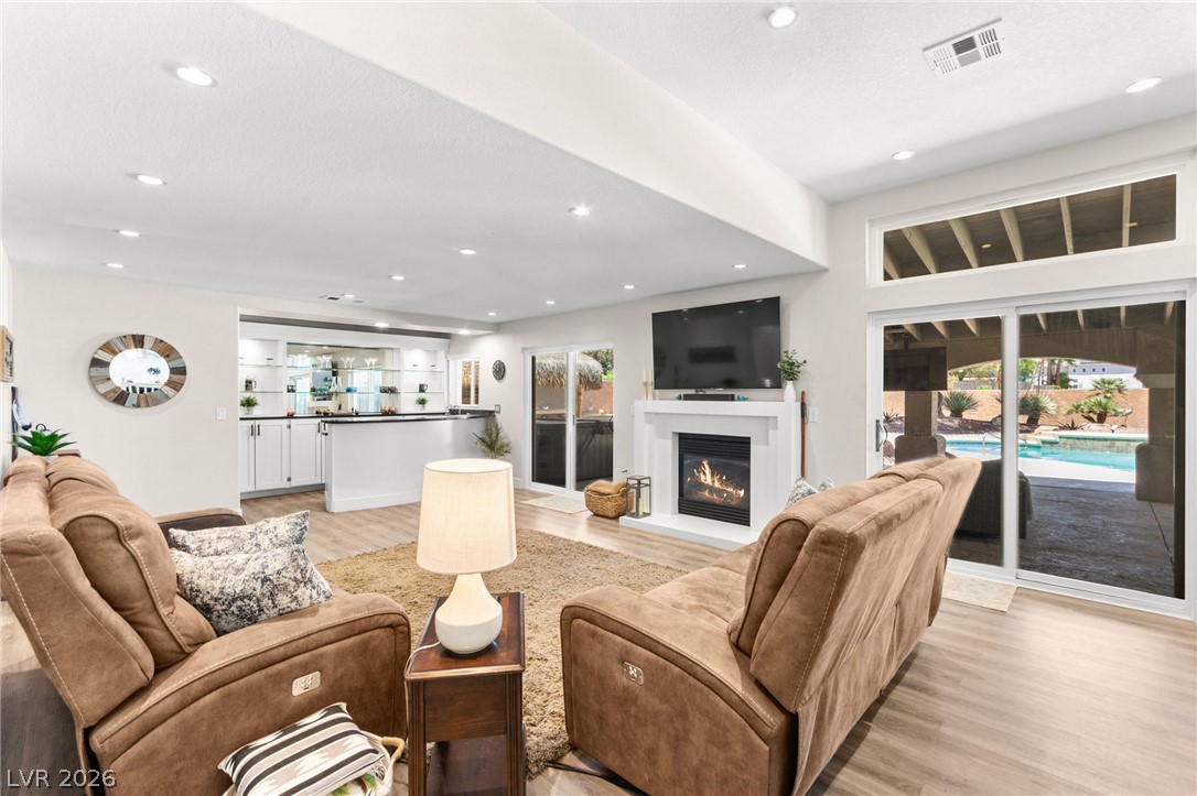 8336 Garnet Canyon Lane