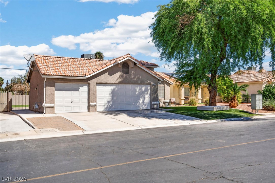 5828 Sunny Orchard Lane