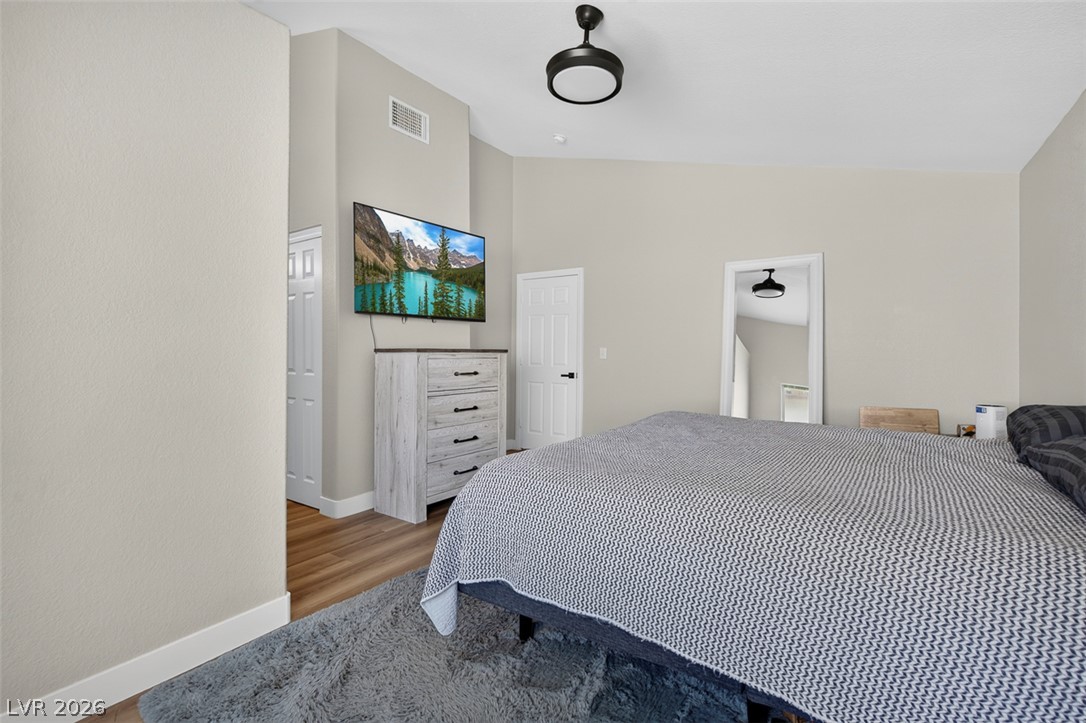 5828 Sunny Orchard Lane