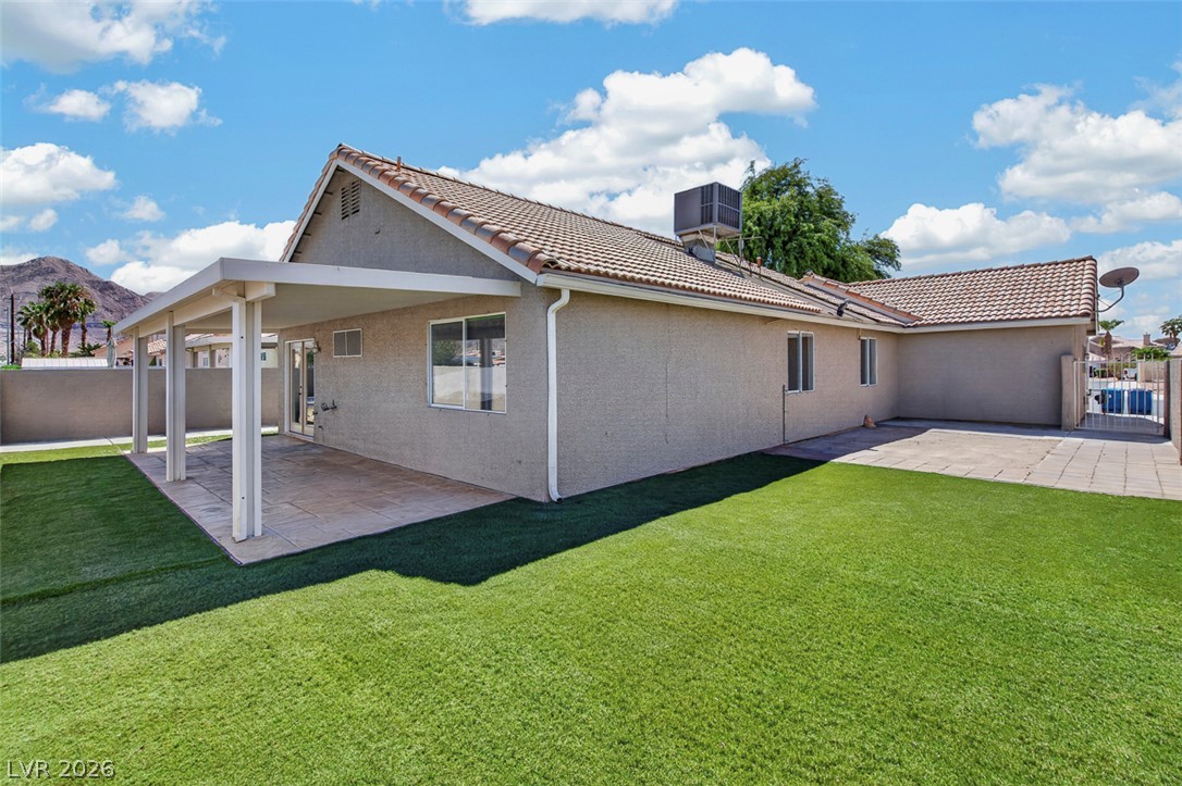 5828 Sunny Orchard Lane