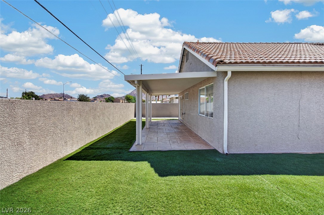 5828 Sunny Orchard Lane