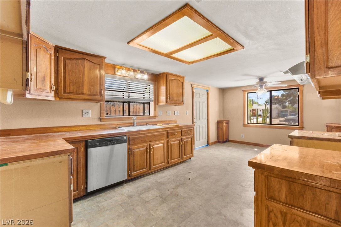 5722 Evergreen Avenue