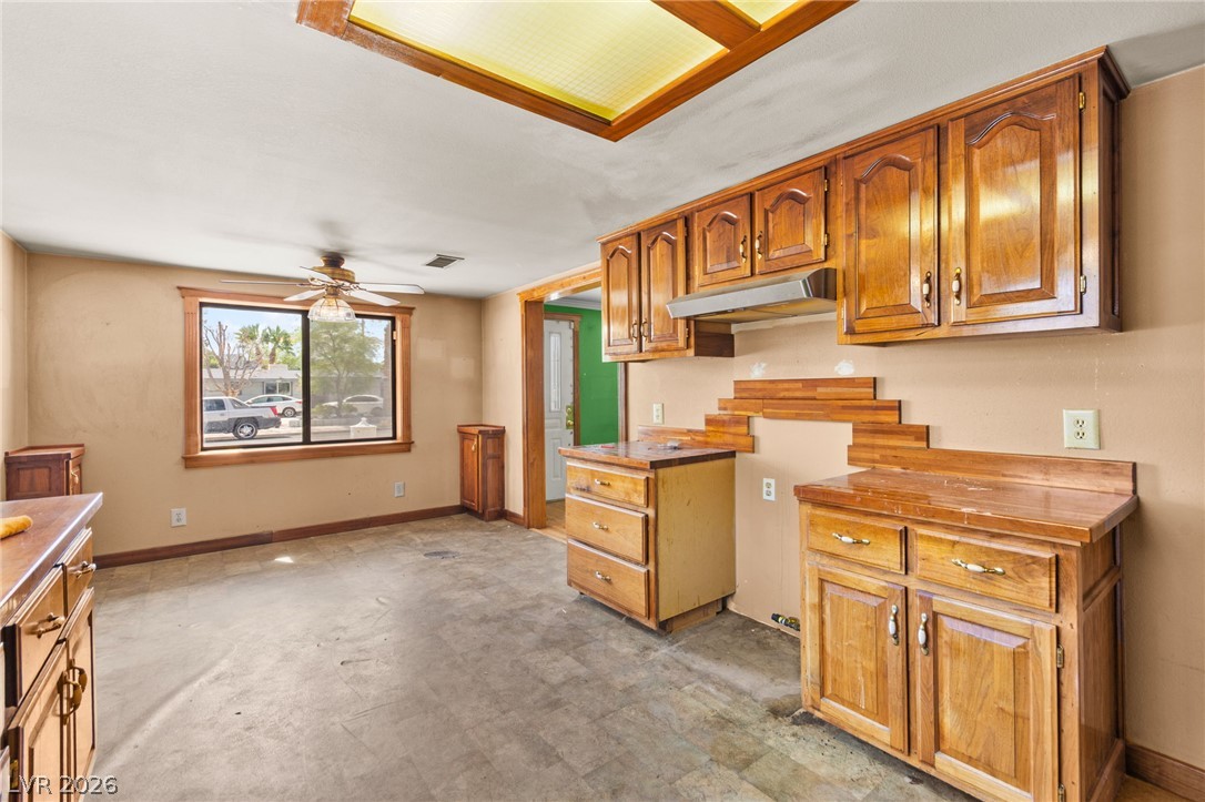 5722 Evergreen Avenue