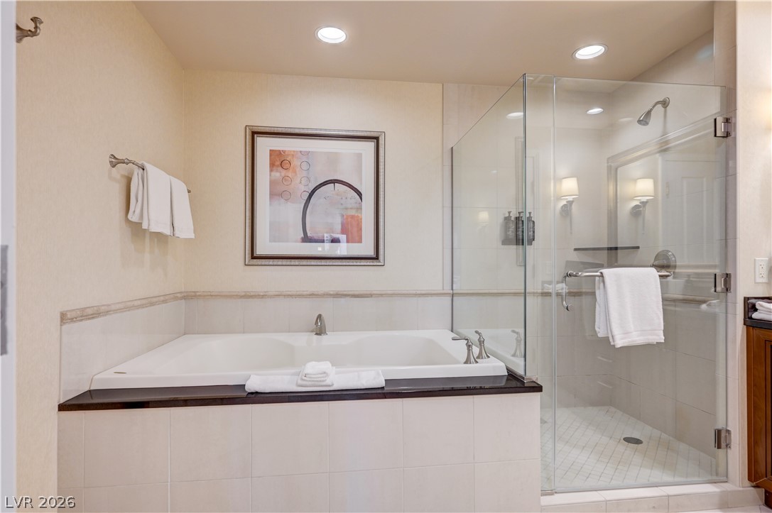 125 East Harmon Avenue 1415
